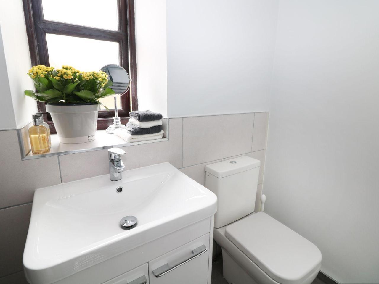 Dove Cottage Clowne 外观 照片